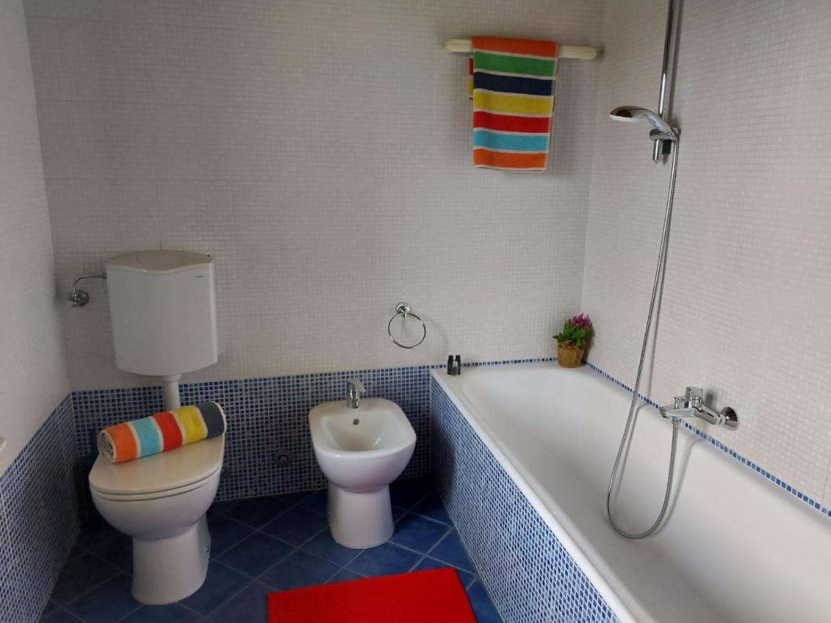 Bnbook Casa Dei Peschi - Lago Di Monate Cadrezzate Extérieur photo