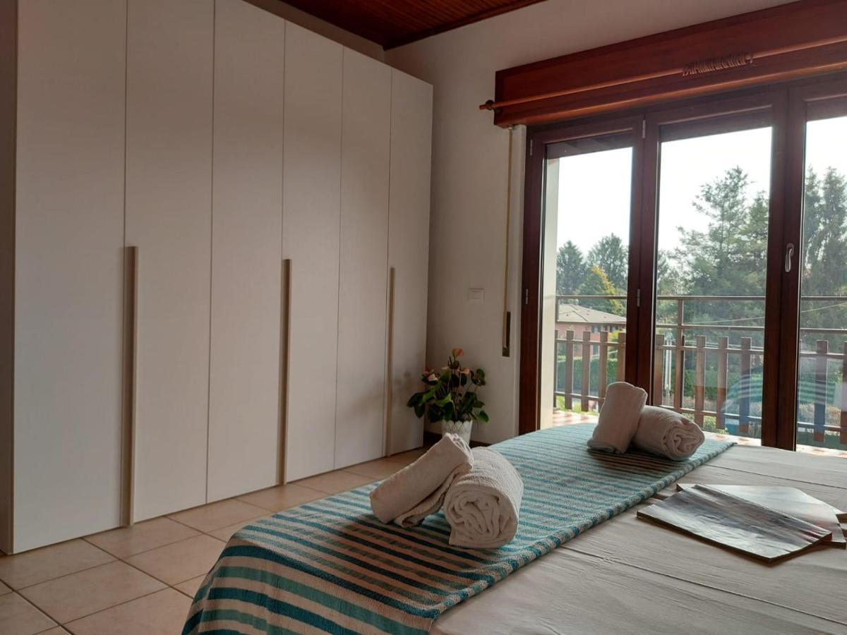 Bnbook Casa Dei Peschi - Lago Di Monate Cadrezzate Extérieur photo