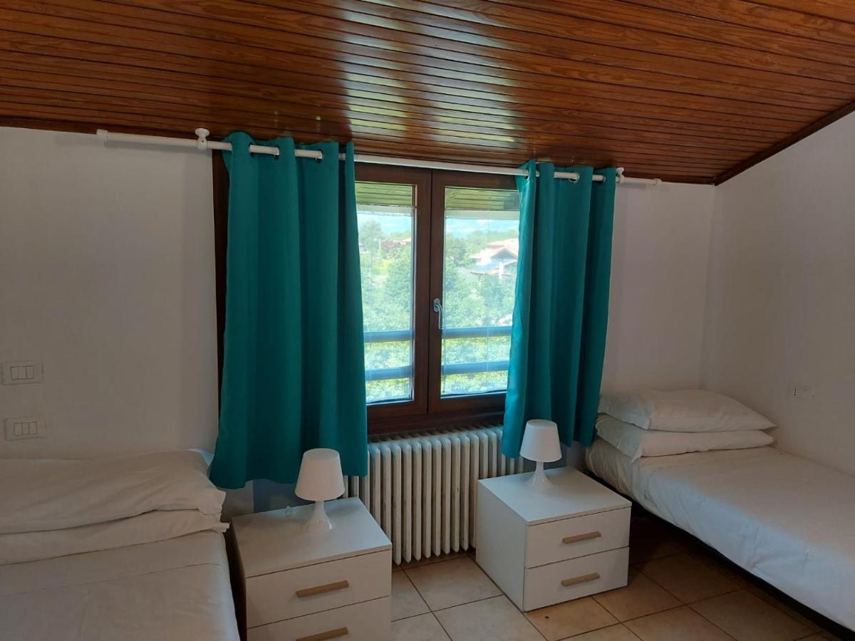 Bnbook Casa Dei Peschi - Lago Di Monate Cadrezzate Extérieur photo